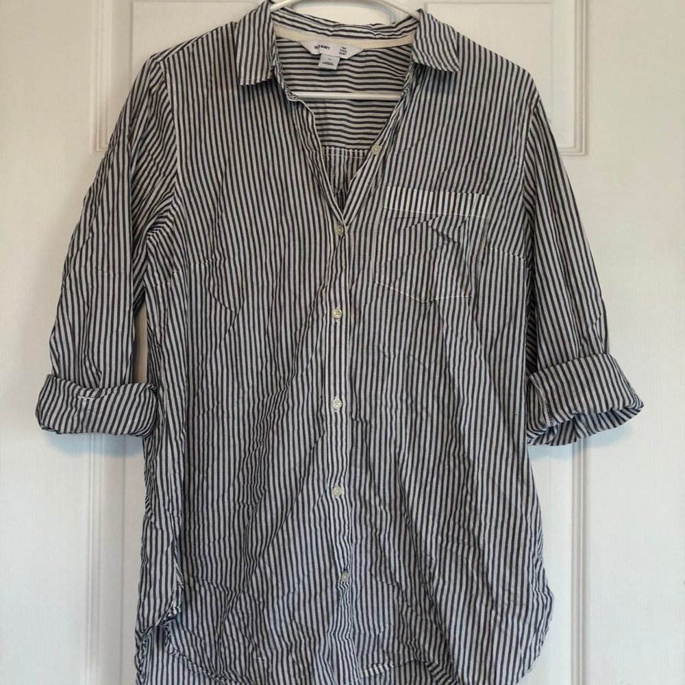 Tunic-Style Women's Dress Shirt